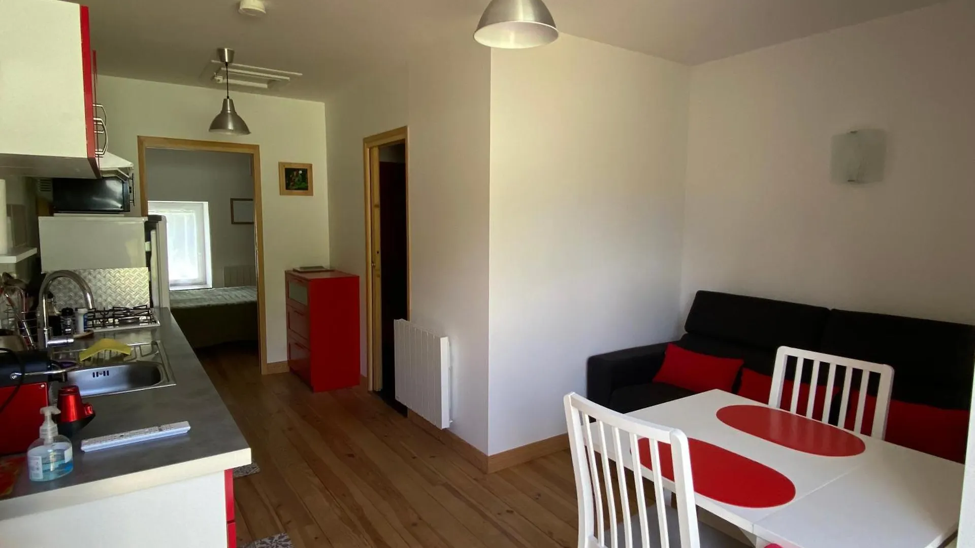 Holiday home Les Gites De La Couleyre - Gite Fraise Des Bois - 2 Personnes Lachapelle-Graillouse